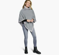 Reversible Faux-Fur Poncho - 04501800 7 Reversible Faux-Fur Poncho - 04501800 -JOHNSTON MURPHY Shop 451800 master 3