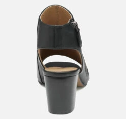 Evelyn Side-Zip Bootie - 07852828-075-M 7 Evelyn Side-Zip Bootie - 07852828-075-M -JOHNSTON MURPHY Shop 7852828 master 2